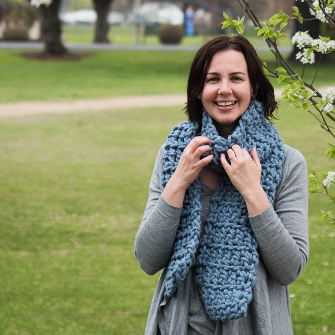 Bliss Scarf - Chunky Crochet Scarf - Free Crochet Pattern | Homelea Lass