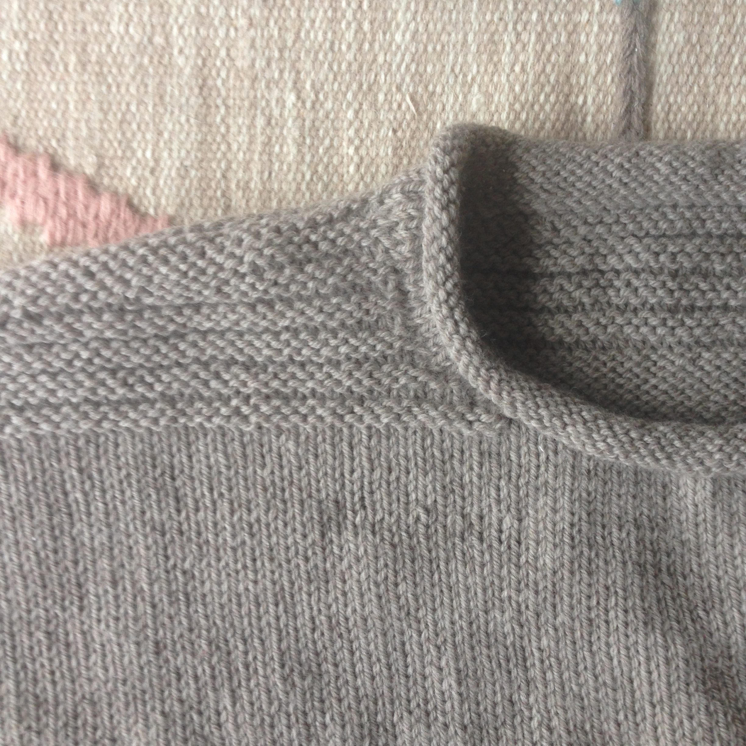 I Finished my Jumper (Worsted Boxy by Joji Locatelli) | blog post by Homelea Lass