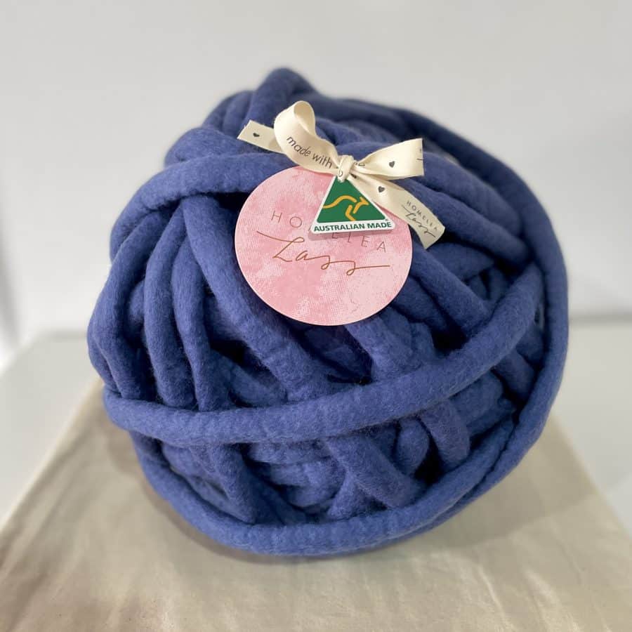 Homelea Hug Jumbo Yarn (Australian Merino Wool) 1kg skein