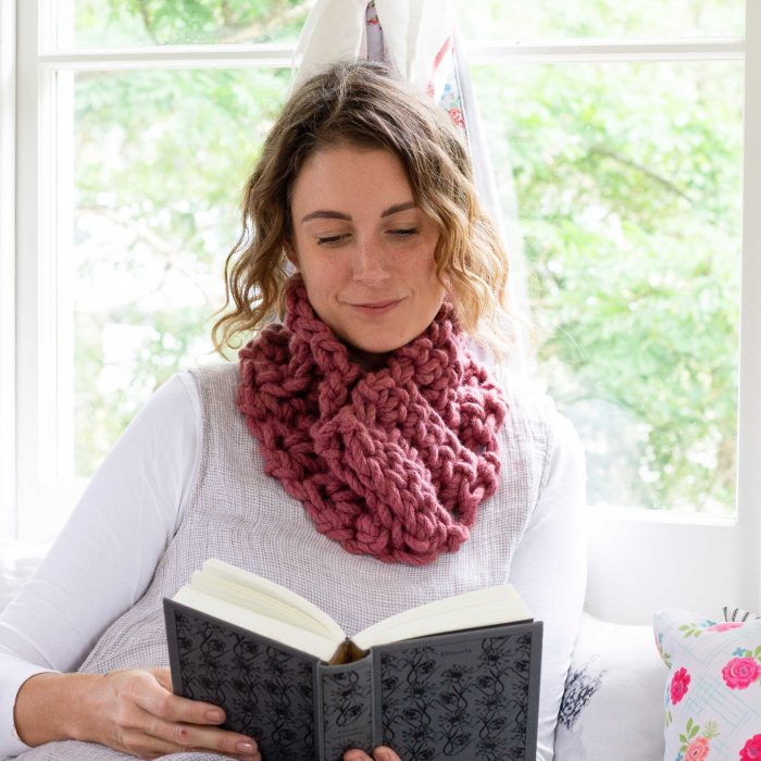 Melbourne Snood - chunky Australian Merino Wool Yarn | Homelea Lass