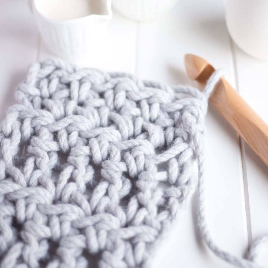 Chunky Scarf Crochet Kit - learn to crochet - Australian Merino Wool - grey Warm Heart Scarf | Homelea Lass