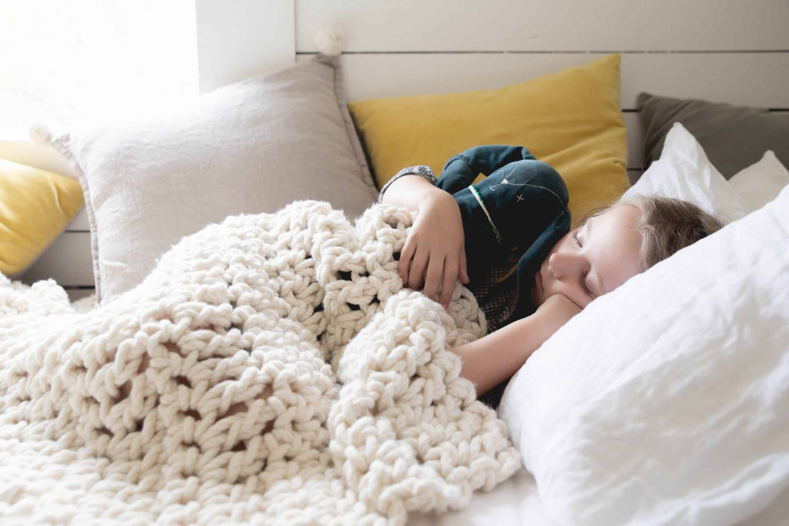 Warm Heart Blanket - chunky knit blanket - Australian merino wool | Homelea Lass
