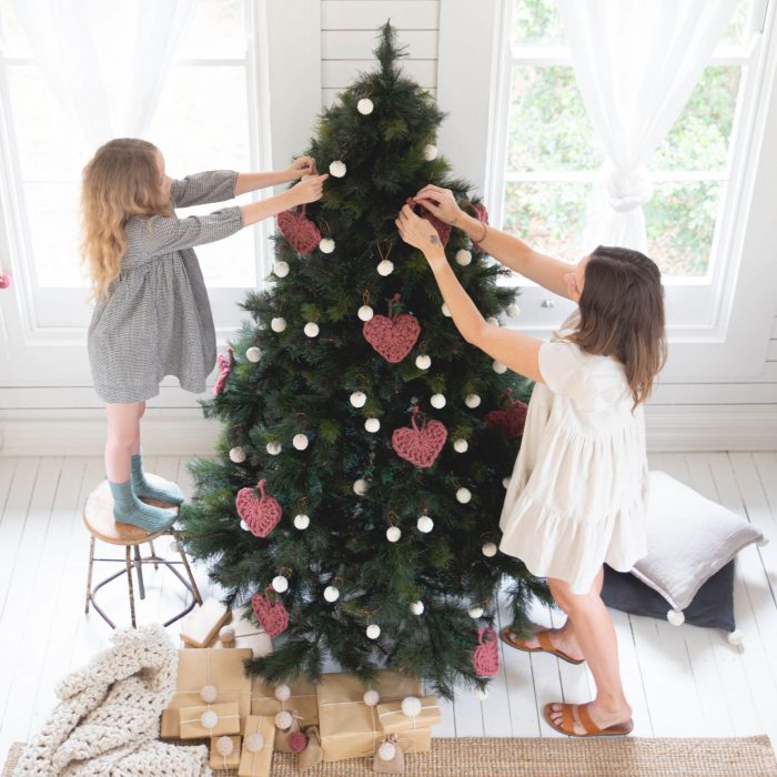 Christmas Tree with PomPom Baubles and Hearts | Homelea Lass