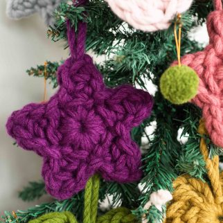 Chunky Stars at Christmas | Homelea Lass Contemporary Crochet