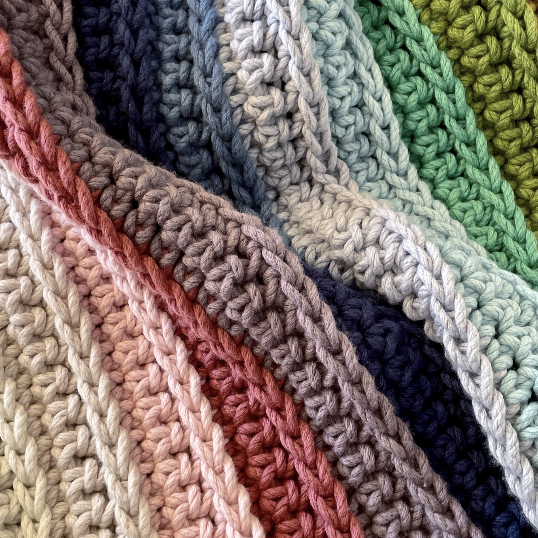 NEW: Happy Potholder Crochet Kit — Homelea Lass : Homelea Lass